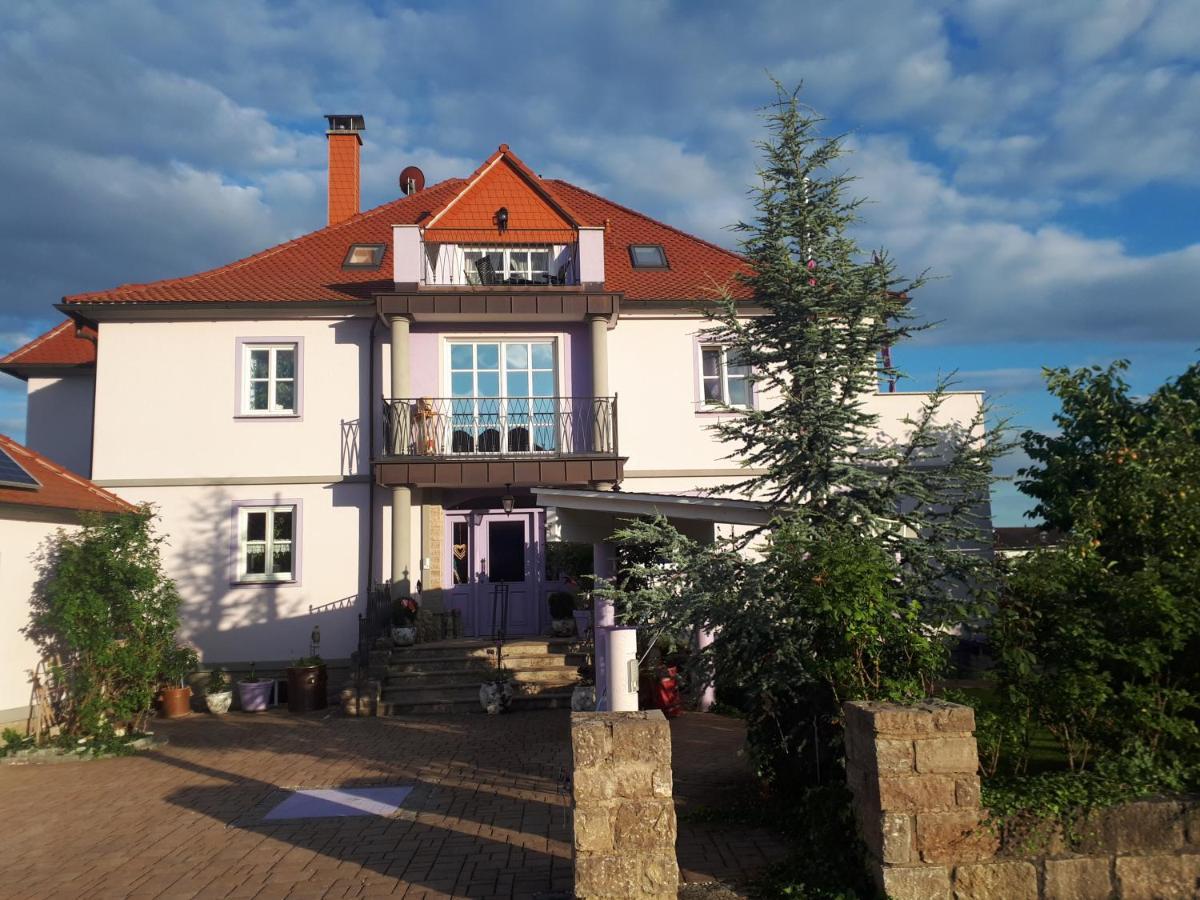 Villa Lila Sommerach Ngoại thất bức ảnh
